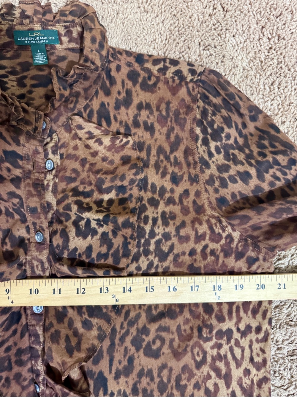 Y2K Lauren Ralph Lauren Animal Print Ruffle Neck Shirt size L Indie Sleaze Retro - Picture 8 of 9